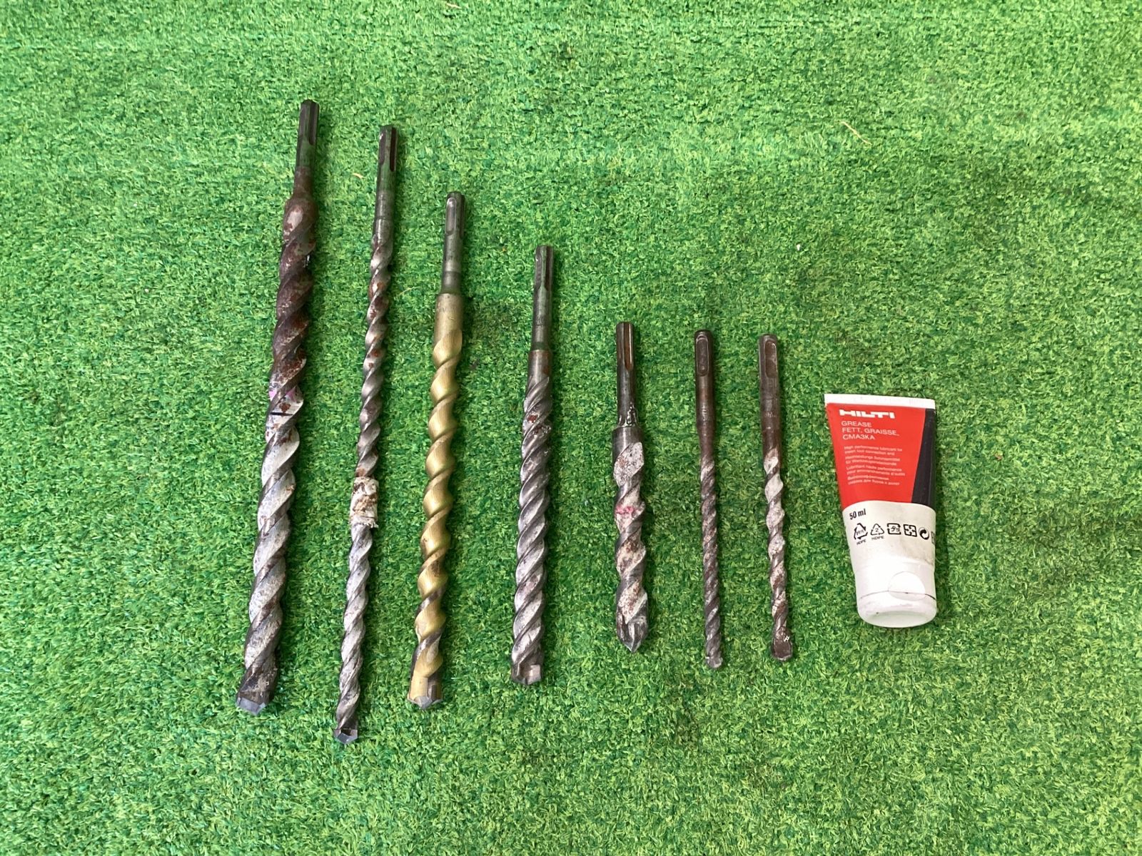 充電式ロータリーハンマードリル