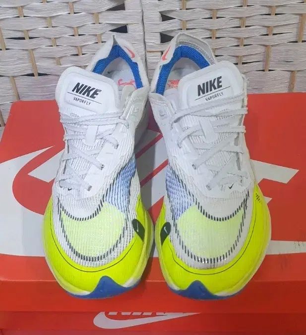 ナイキ ズームX ヴェイパーフライ ネクスト2 ランニングシューズ