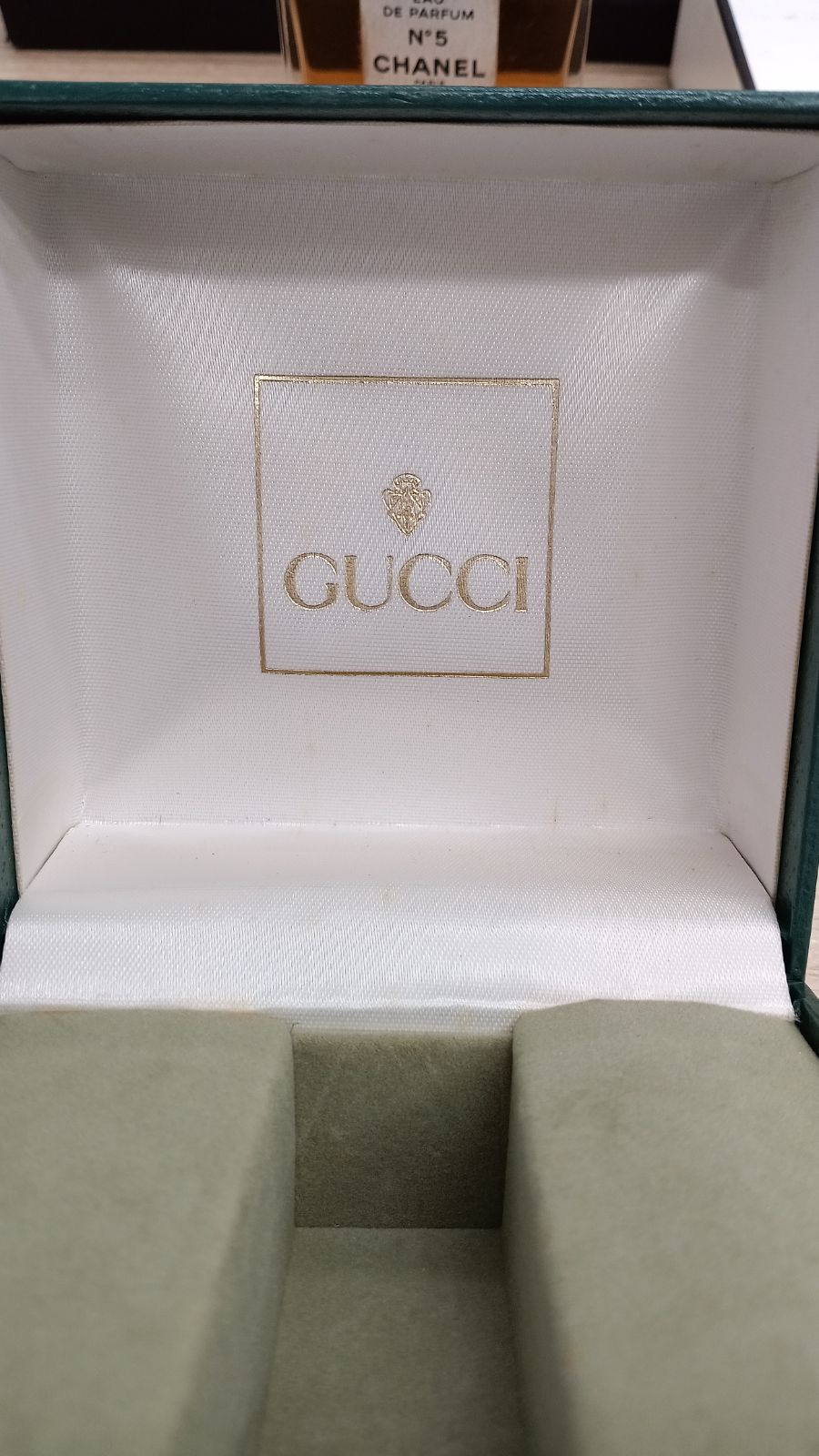 GUCCI 腕時計