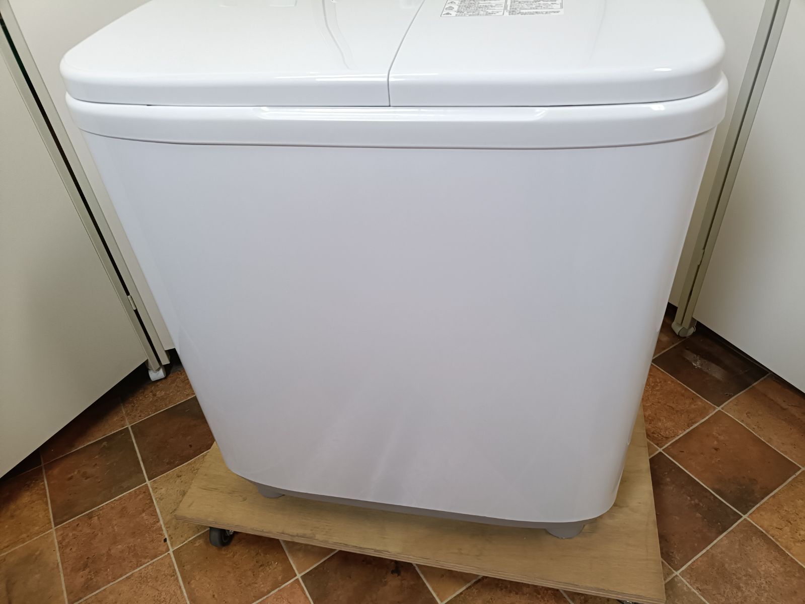  アクア AQUA 二槽式洗濯機 AQW N 401 製 4 0 kg 二槽式洗濯機本体 二槽式洗濯機