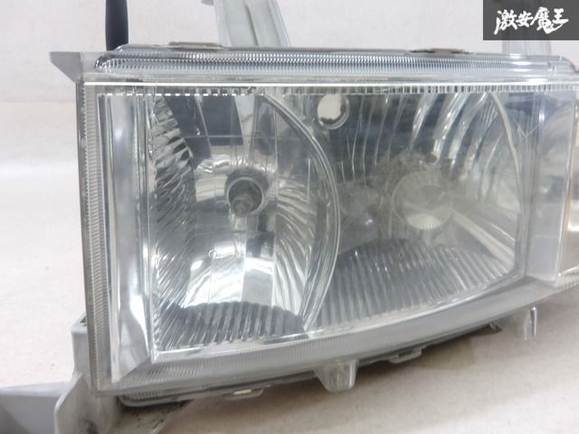 NCP31 NCP30 bB HID ヘッドライト 左右 KOITO 52-119 レベ付 （管理