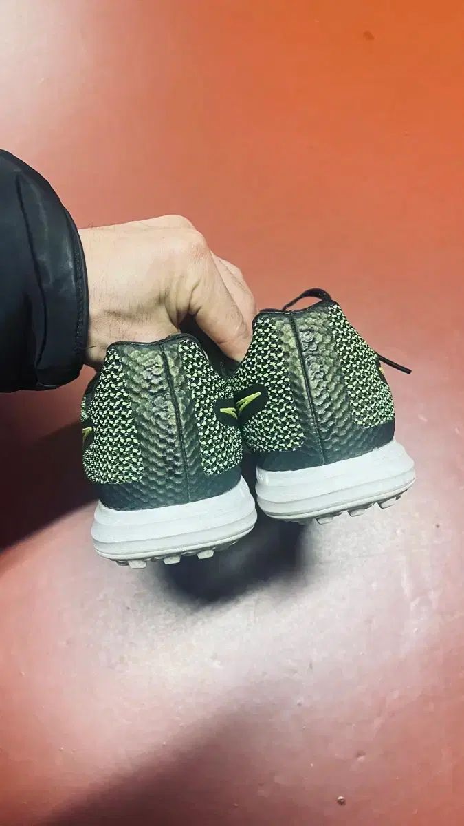 NIKE マジスタXフィナーレⅡ TF 28cm フットサルシューズ ホワイト