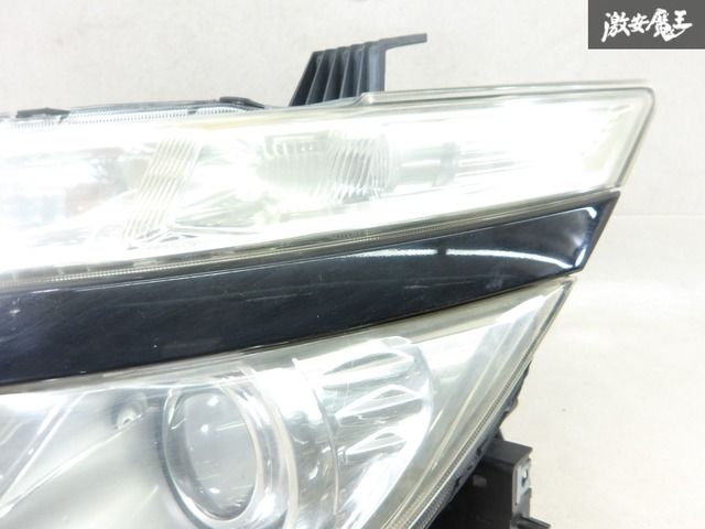 車・バイク・自転車 ☆点灯OK!!☆ 日産 純正 E52 TE52 TNE52
