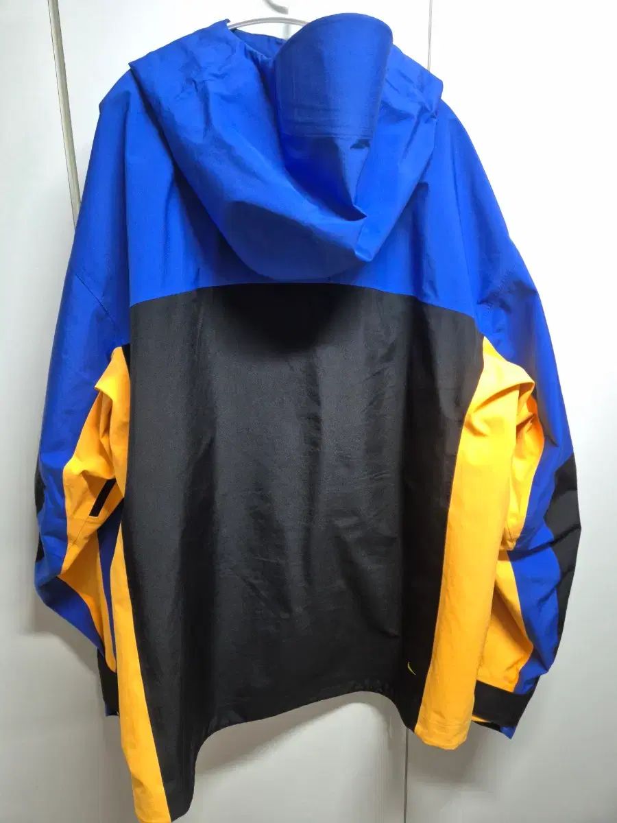 ナイキ ACG ゴアテックス ジャケット ブルー 黄色 L