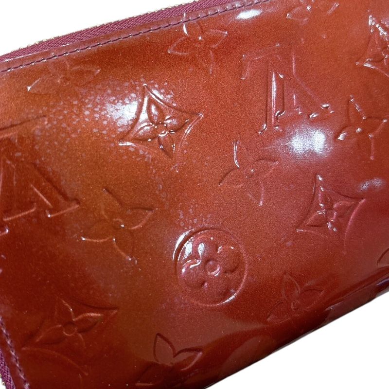 ルイ・ヴィトン LOUIS VUITTON ジッピーウォレット M61379 マゼンタ