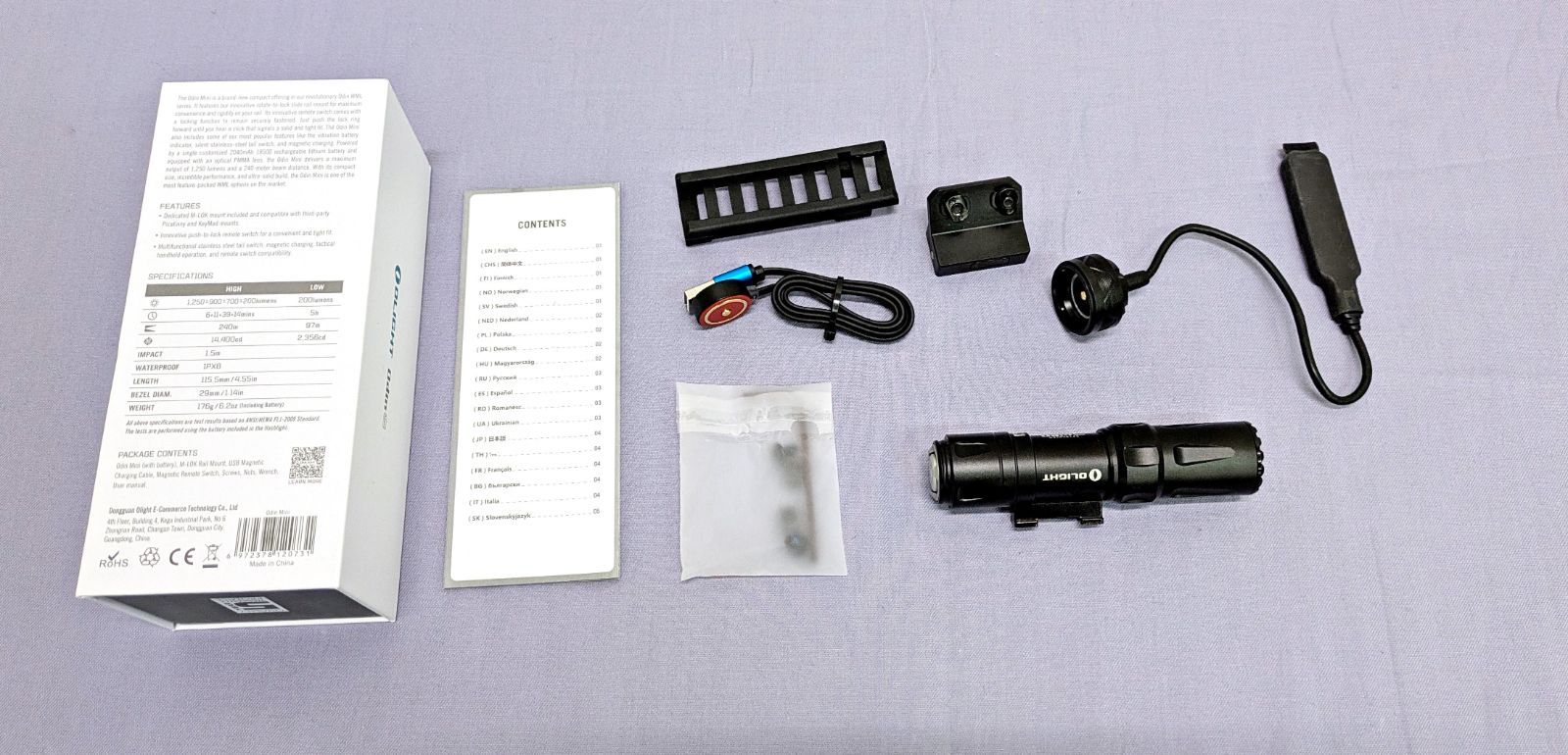 ウェポンライト OLIGHT