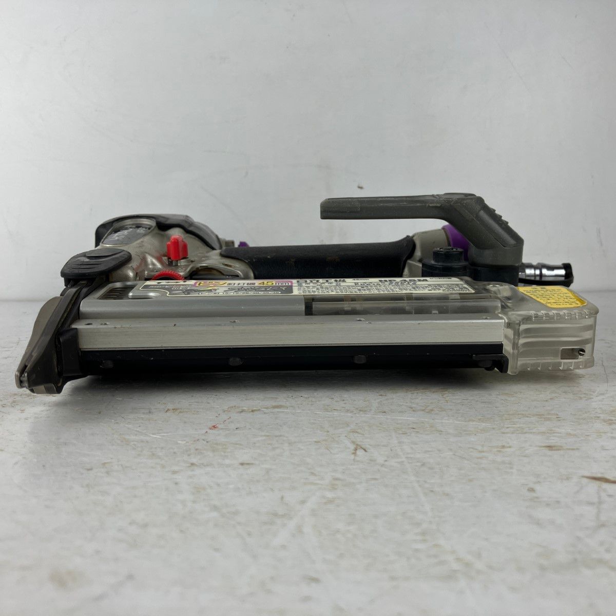 ЗЗHITACHI 日立 45mm 常圧 ピン釘打機 NP45M パープル - メルカリ