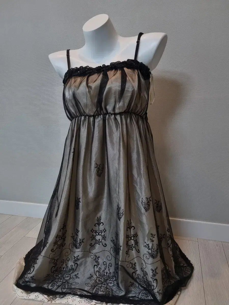 冬ラテギャル ロマンティックゴシック ONE PIECE セットアップ