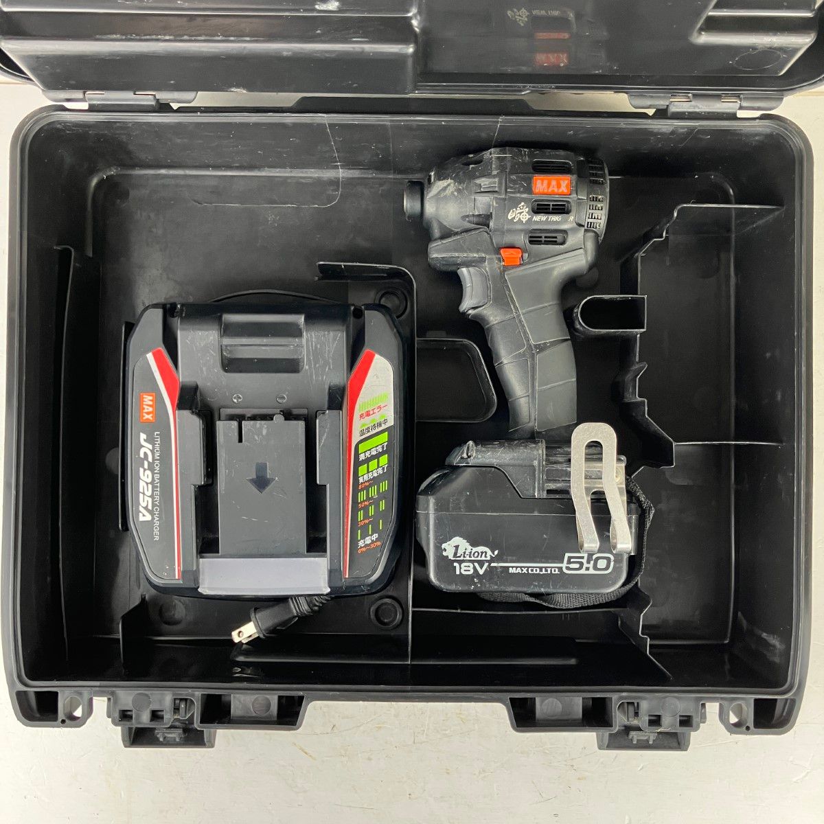 ЗЗMAX マックス 18 v 充電式インパクトドライバ バッテリーx 1 充電器 ケース付 PJ-ID 153 ブラック