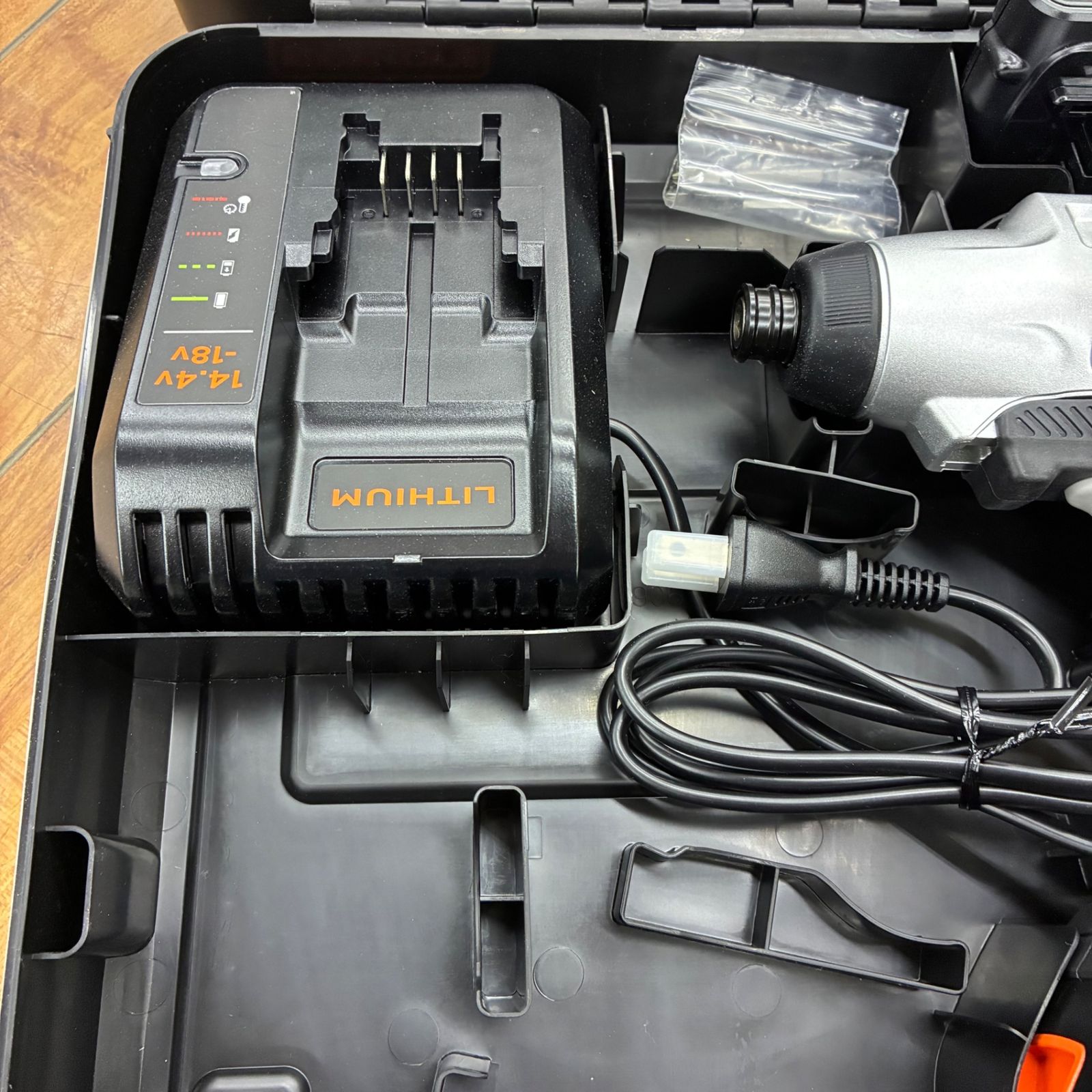  ブラック＆デッカー マルチツールインパクトドライバー インパクトドライバー ドライバー