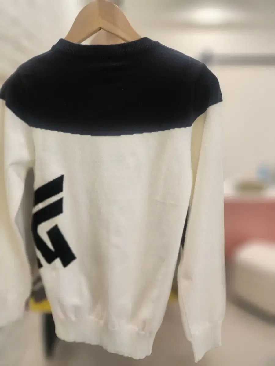 韓国 すぐ配送 PXG 白 ブラック バイ ニット S