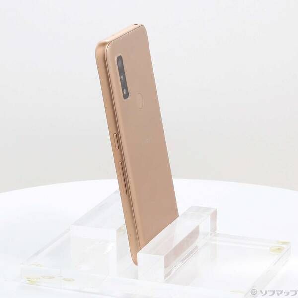 即日発送可能！arrows WE FCG01 64G ゴールド 新品未使用 新品】FCNT