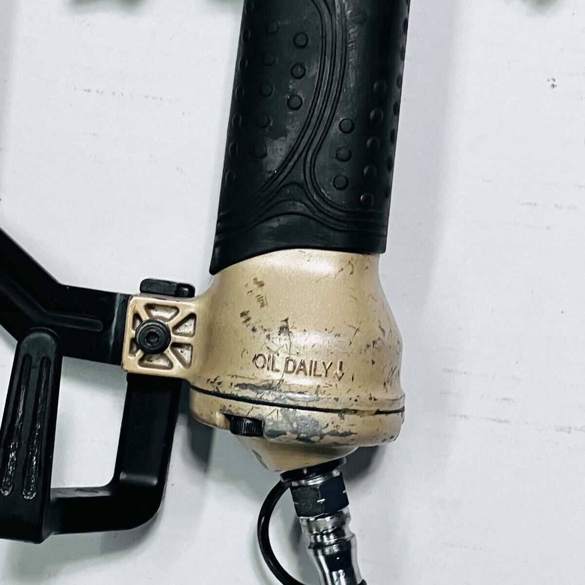  整備品 動作良好 日立 HIKOKI 常圧 4 mm フロアタッカー N 3804 MF 本体のみ エアータッカー エアーツール