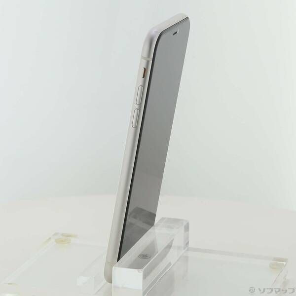 〔 品〕 iPhone 11 128 GB ホワイト MHDJ 3 J A SIMフリー 262