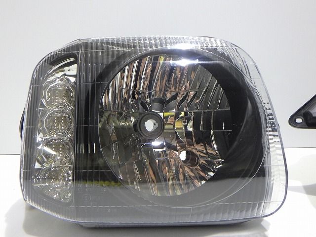 ジムニー ヘッドライト左右 ハロゲン JB23W 社外 DEPO 218-1126 小売