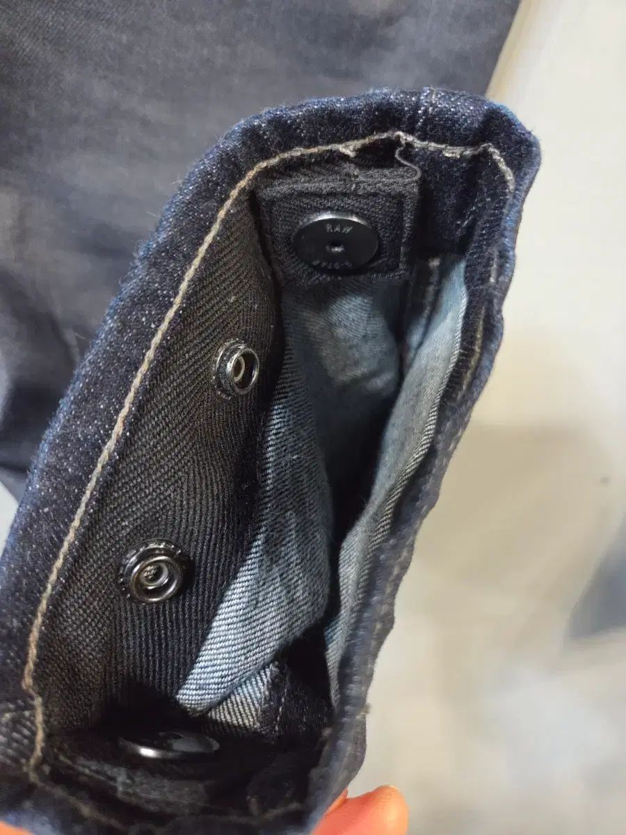  G Star Raw ブラック デニムジーンズ サイドジッパージーンズ 27 オイルパンツ その他 デニム ジーンズ