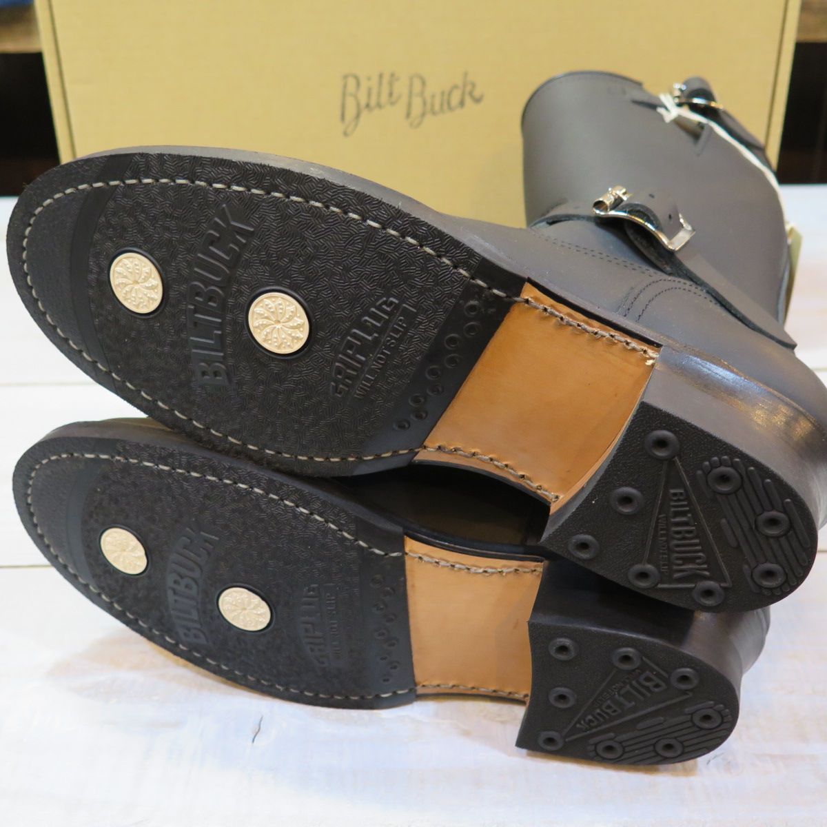 トロフィークロージング アロー