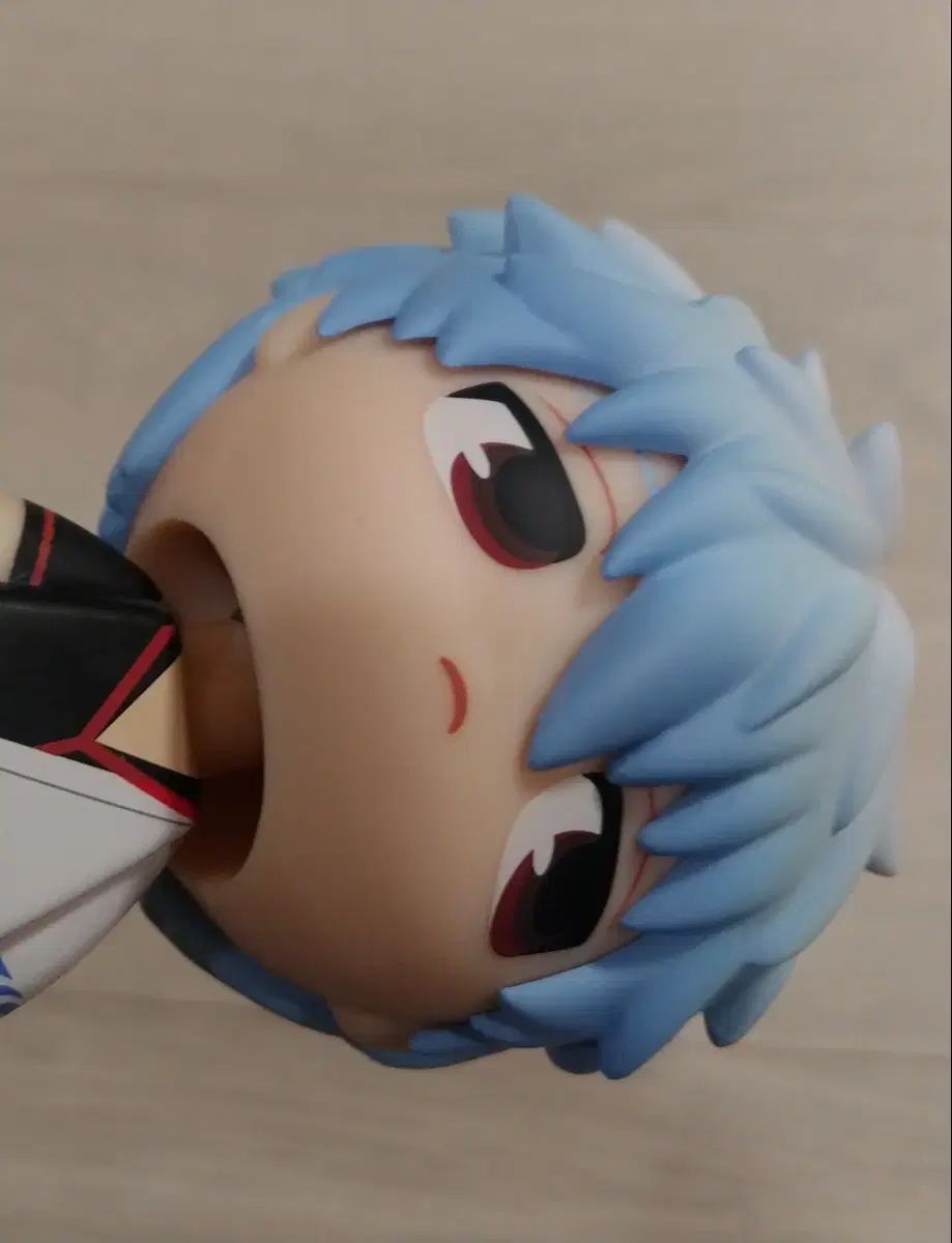 HEAD フィギュア