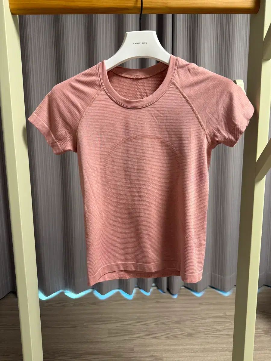 ルルレモン スウィフツリー ウェスト