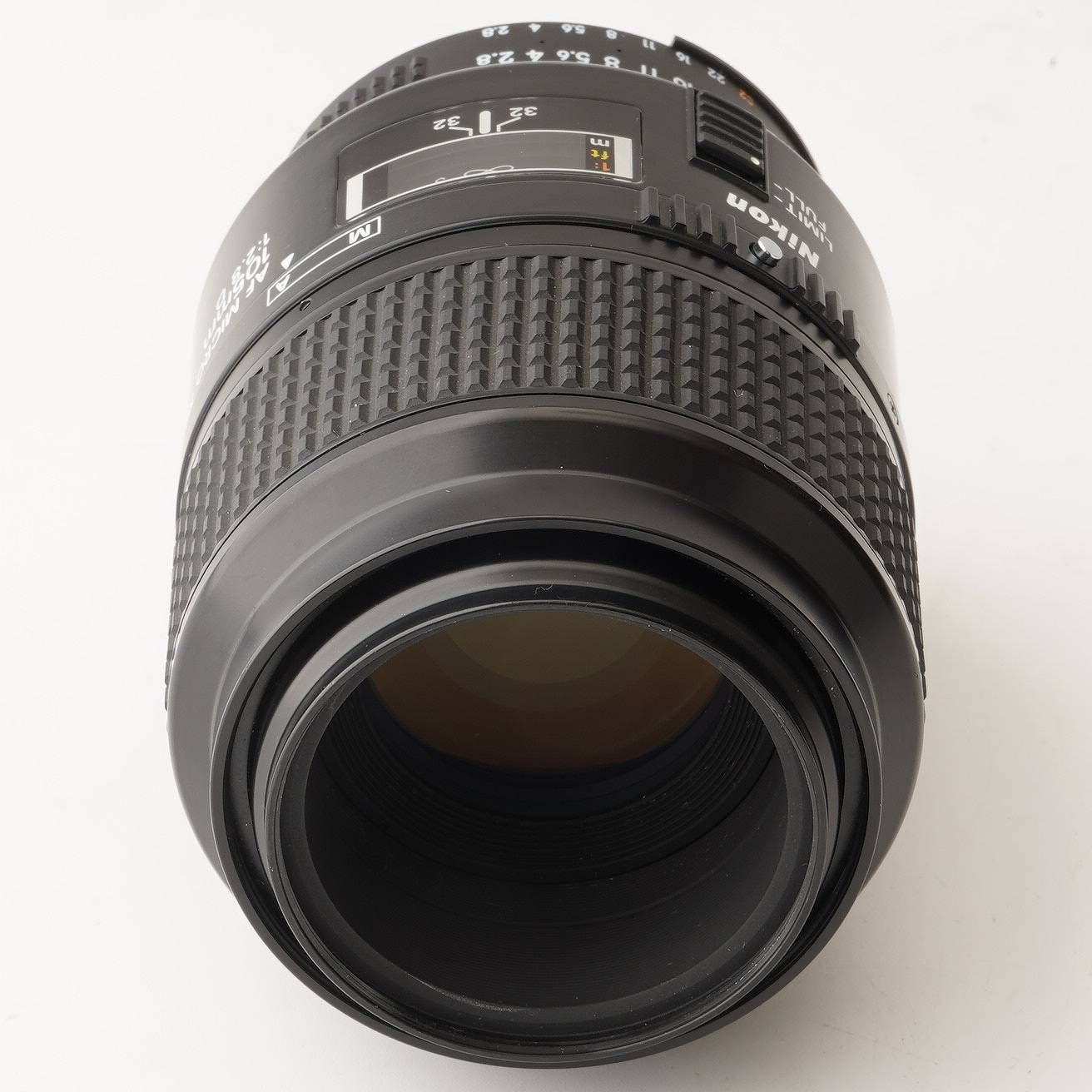 ニコン Nikon AF MICRO NIKKOR 105 mm F 2 8 D