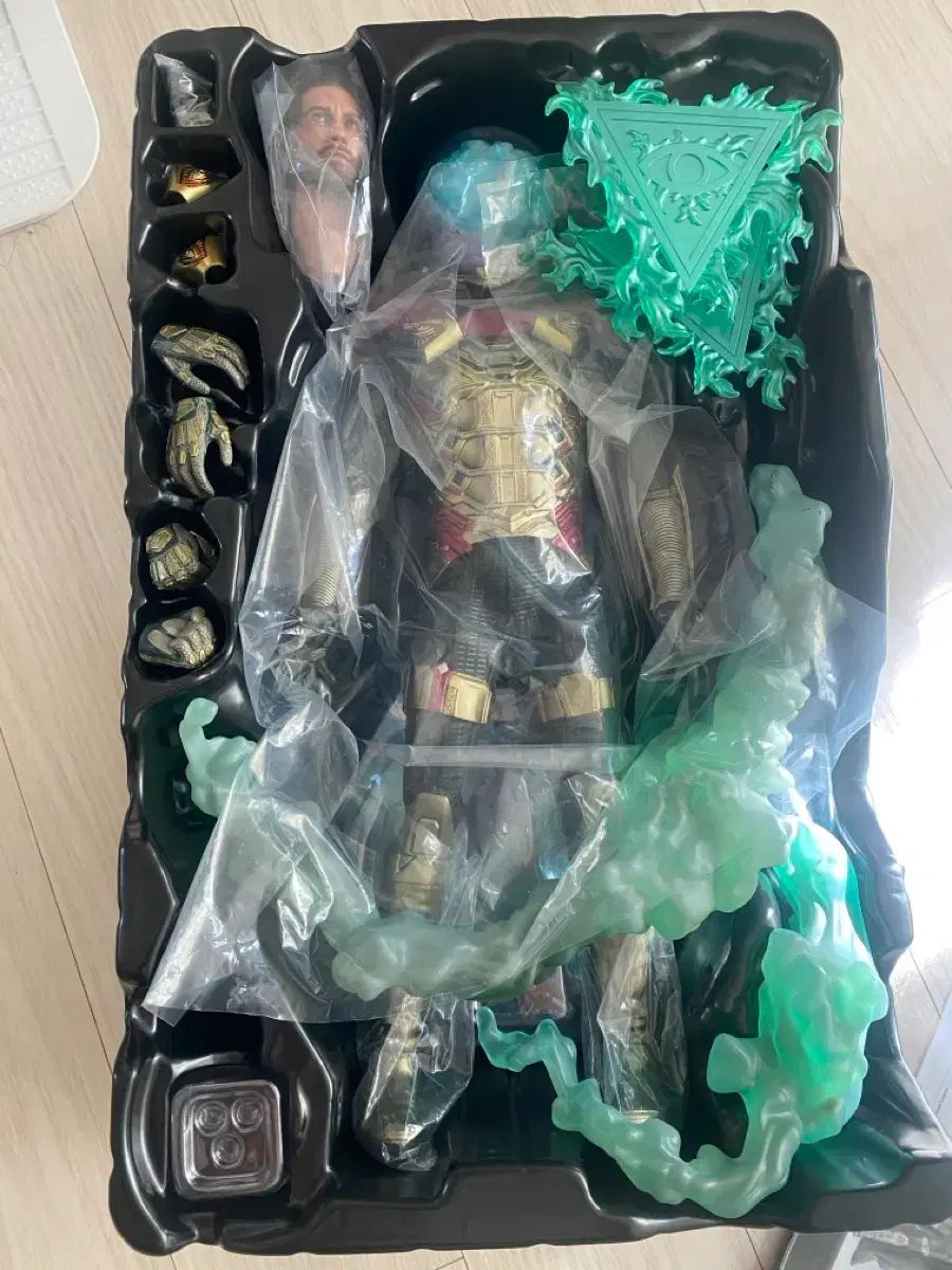 ホットトイズ スパイダーマン ミステリオ フィギュア