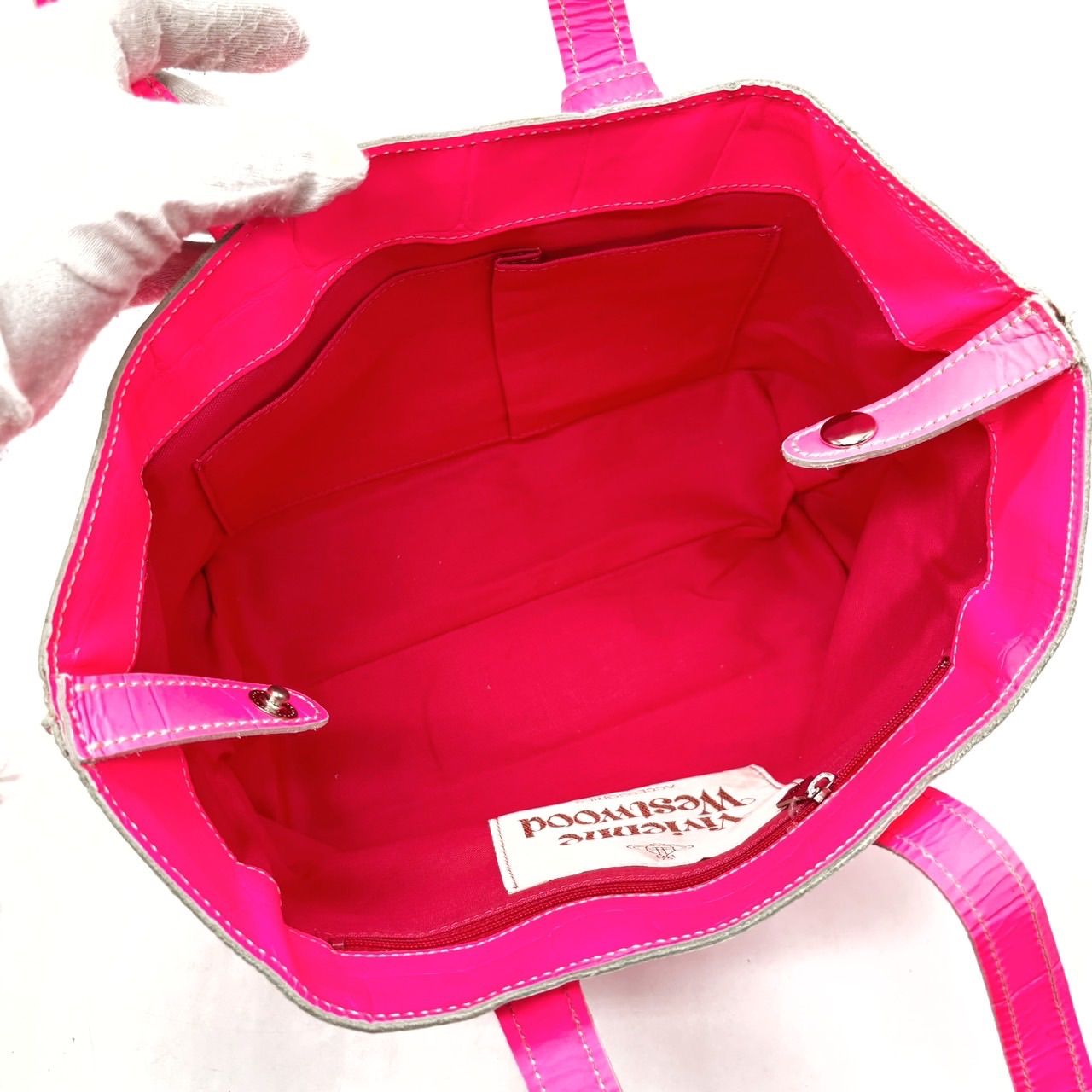 Vivienne Westwood バック Y2K ✨良品✨ Vivienne Westwood Y2K ORB crocodile emboss shocking pink