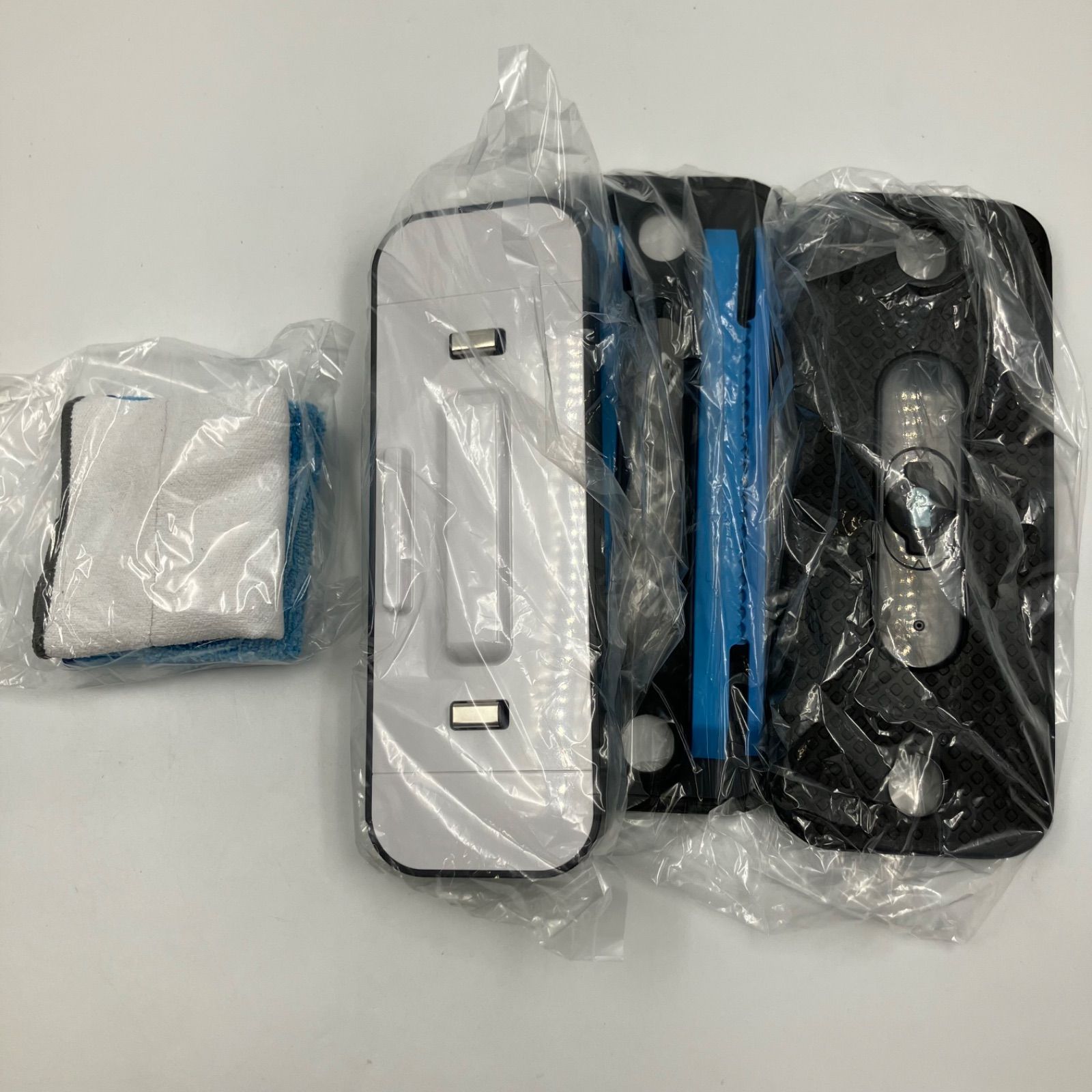 【ほぼ未使用】 ブラーバ 床拭きロボット アイロボット 水拭き 390j アイロボット、床用洗剤に対応した床拭きロボット「ブラーバ」2機種