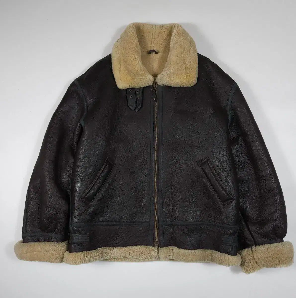 STUSSY ステューシー B-3 ムートン XXXL - メルカリ