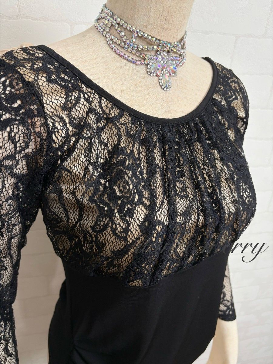 MERRY】新品 社交ダンス 豪華 ツーピース セットアップ 黒 ベージュ