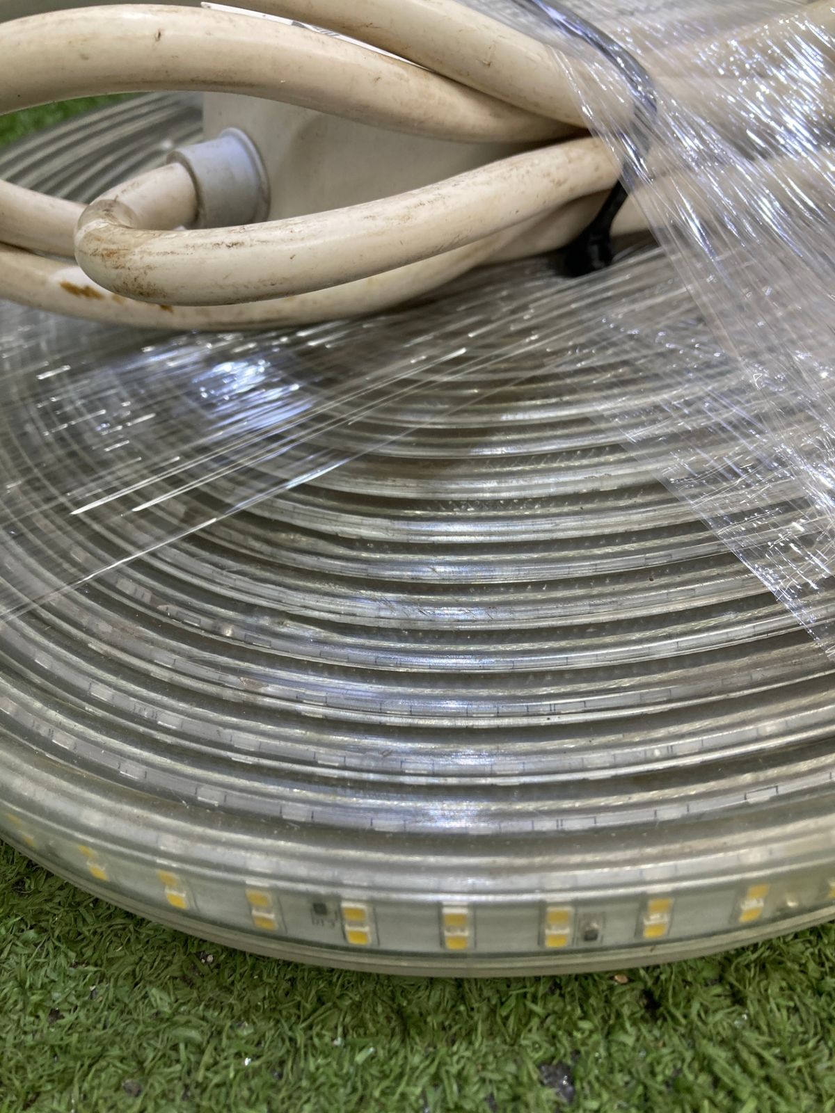 LEDテープライト