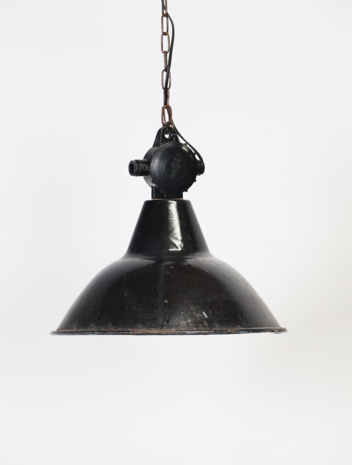 1950 60年代 ヴィンテージ インダストリアル ブラック ポーセリング ペンダントランプ