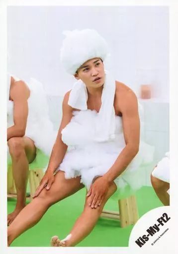 中古】生写真(ジャニーズ) Kis-My-Ft2/二階堂高嗣/全身(見切れ)・座り