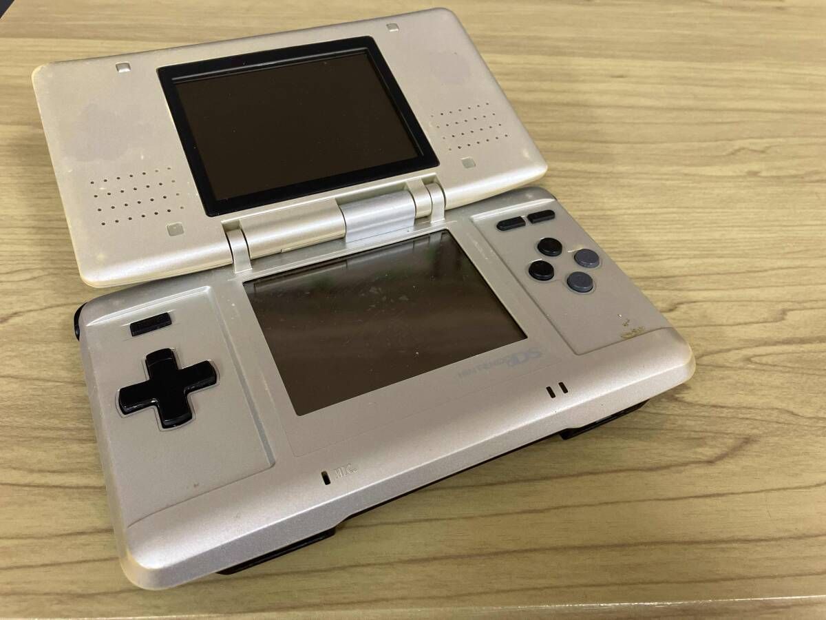 ジャンク ニンテンドーDS 本体 - メルカリ