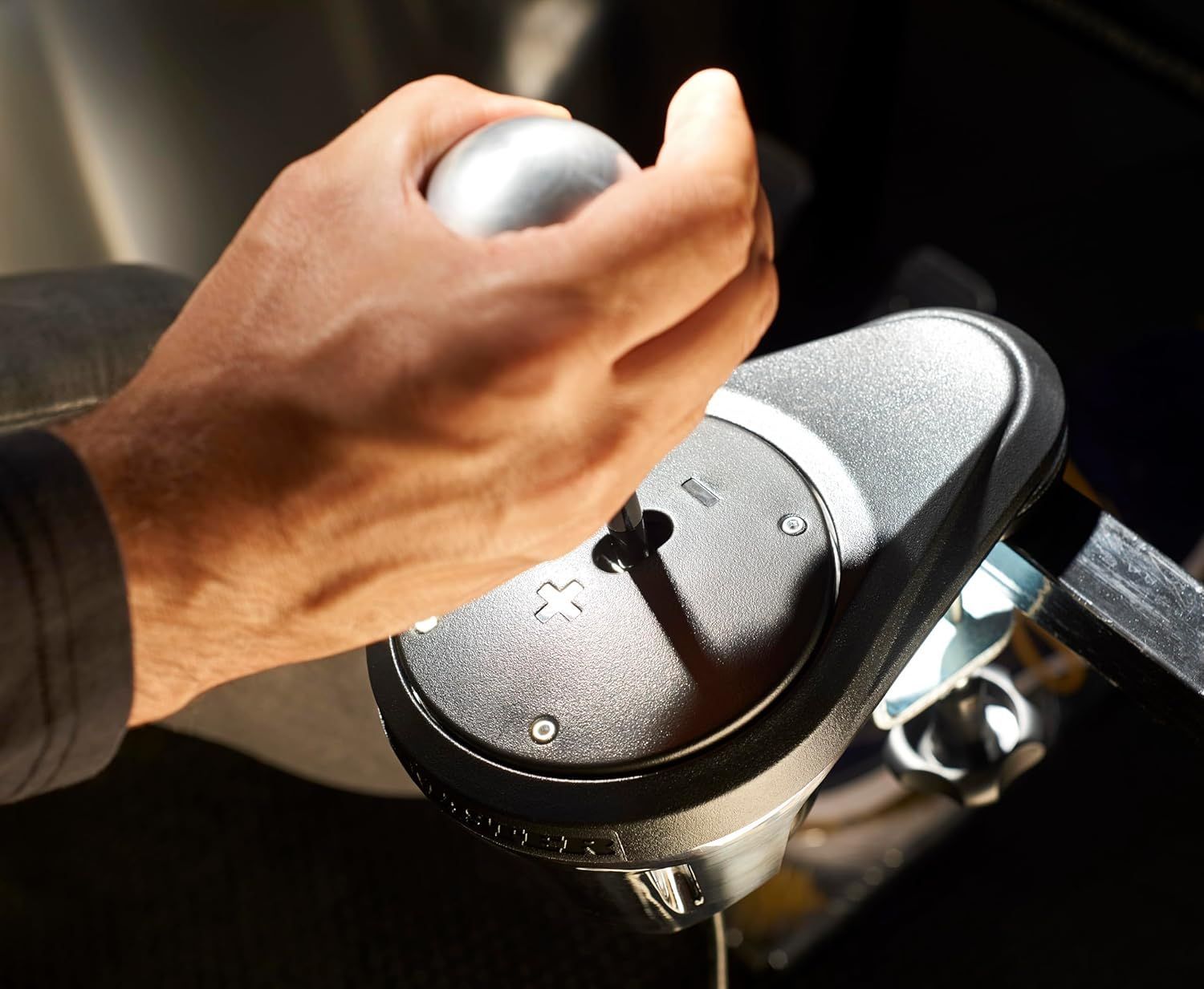 スラストマスター