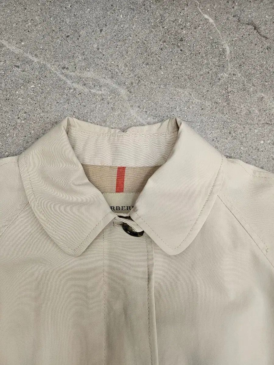 バーバリー キッズ トレンチ コート 12 Y