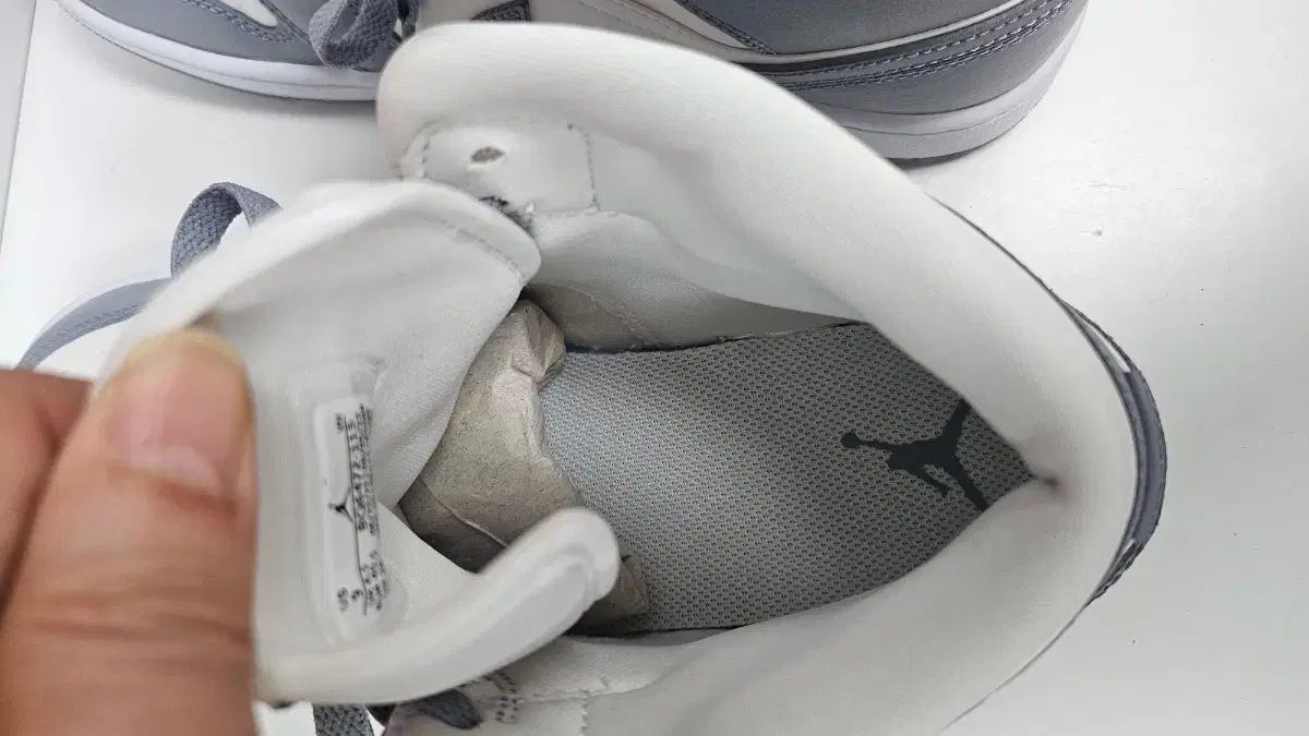 W) ジョーダン 1 ミッド STEALTH-新品同様 【公式通販】