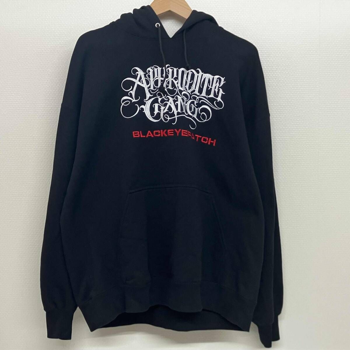 BLACK EYE PATCH APHRODITE GANG HOODED SWEATSHIRT ブラック