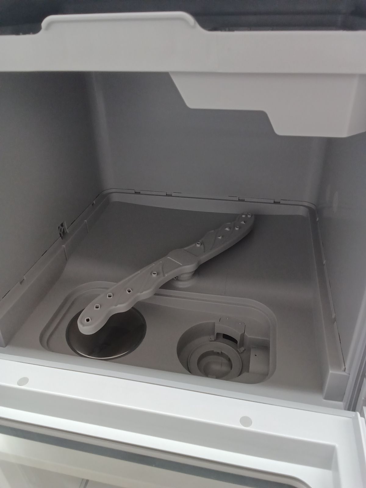 VERSOS タンク式食器洗い乾燥機 2019年製 VS H 021