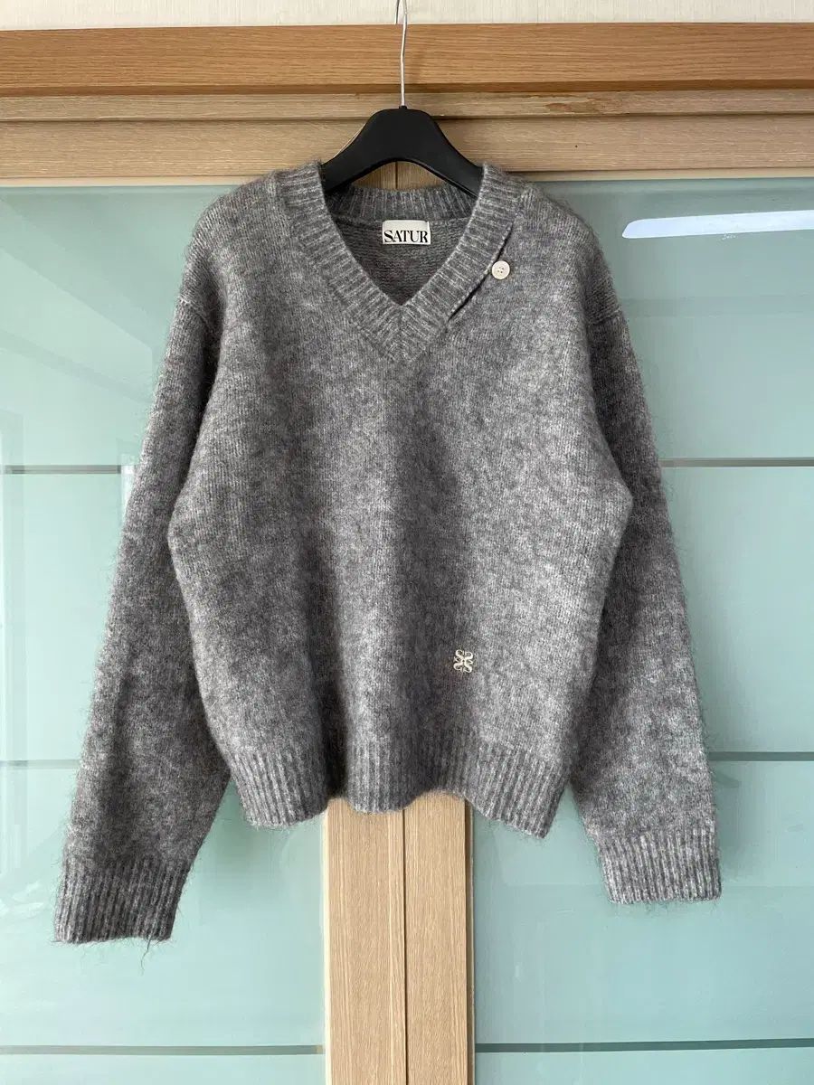 セター Vネック SATUR 2024 SATUR ベージュ Vネック セーター ボタン