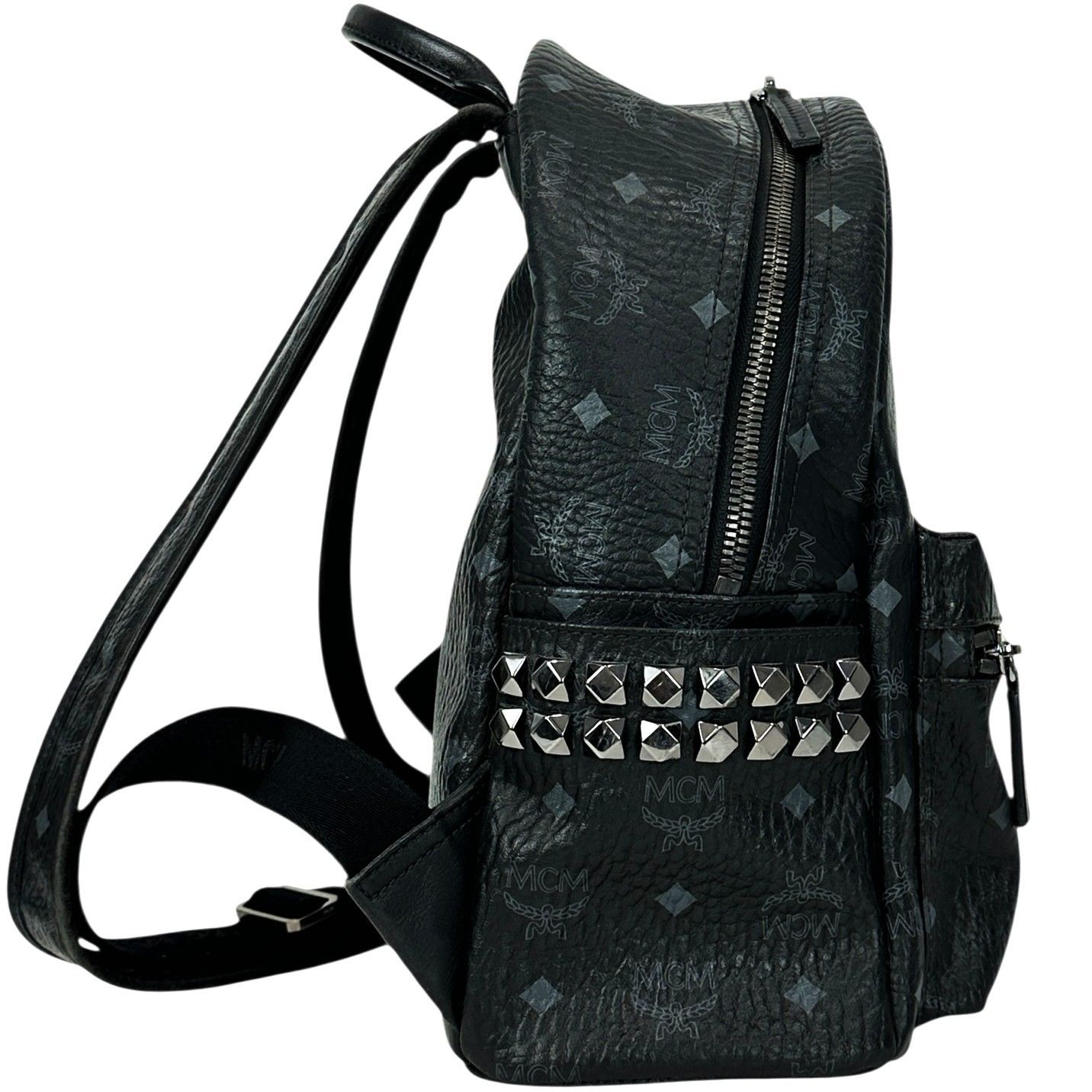 MCM】 エムシーエム ヴィセトス サイドスタッズ バックパック 黒