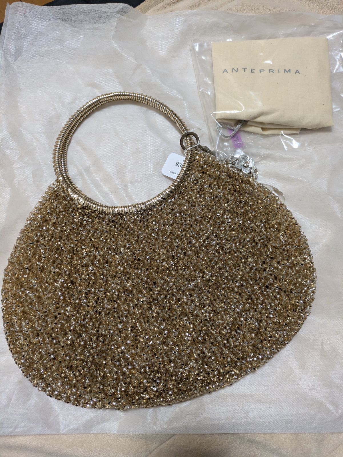 ANTEPRIMA ワイヤーゴールド チャーム付き アンテプリマ