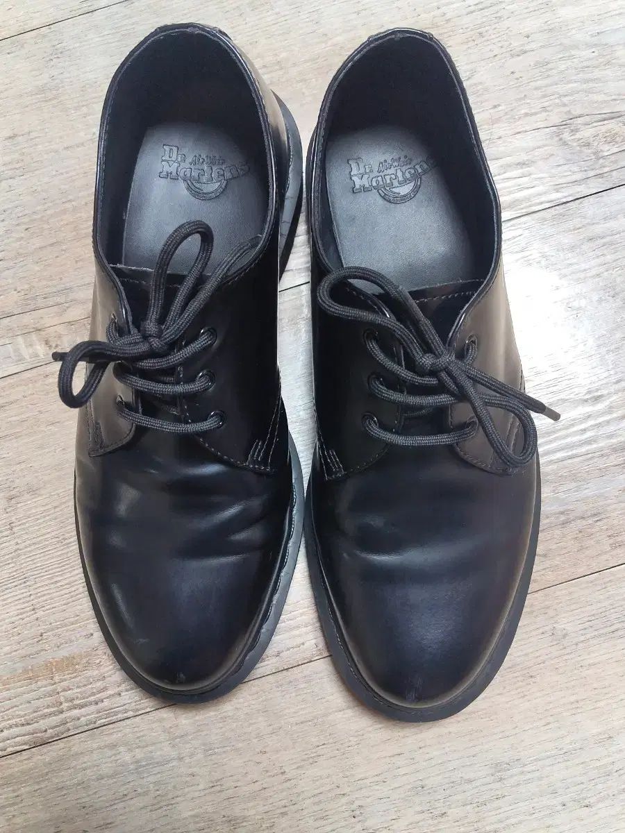 DR. MARTENS ドクターマーチン ウール モノ ブラック us 9