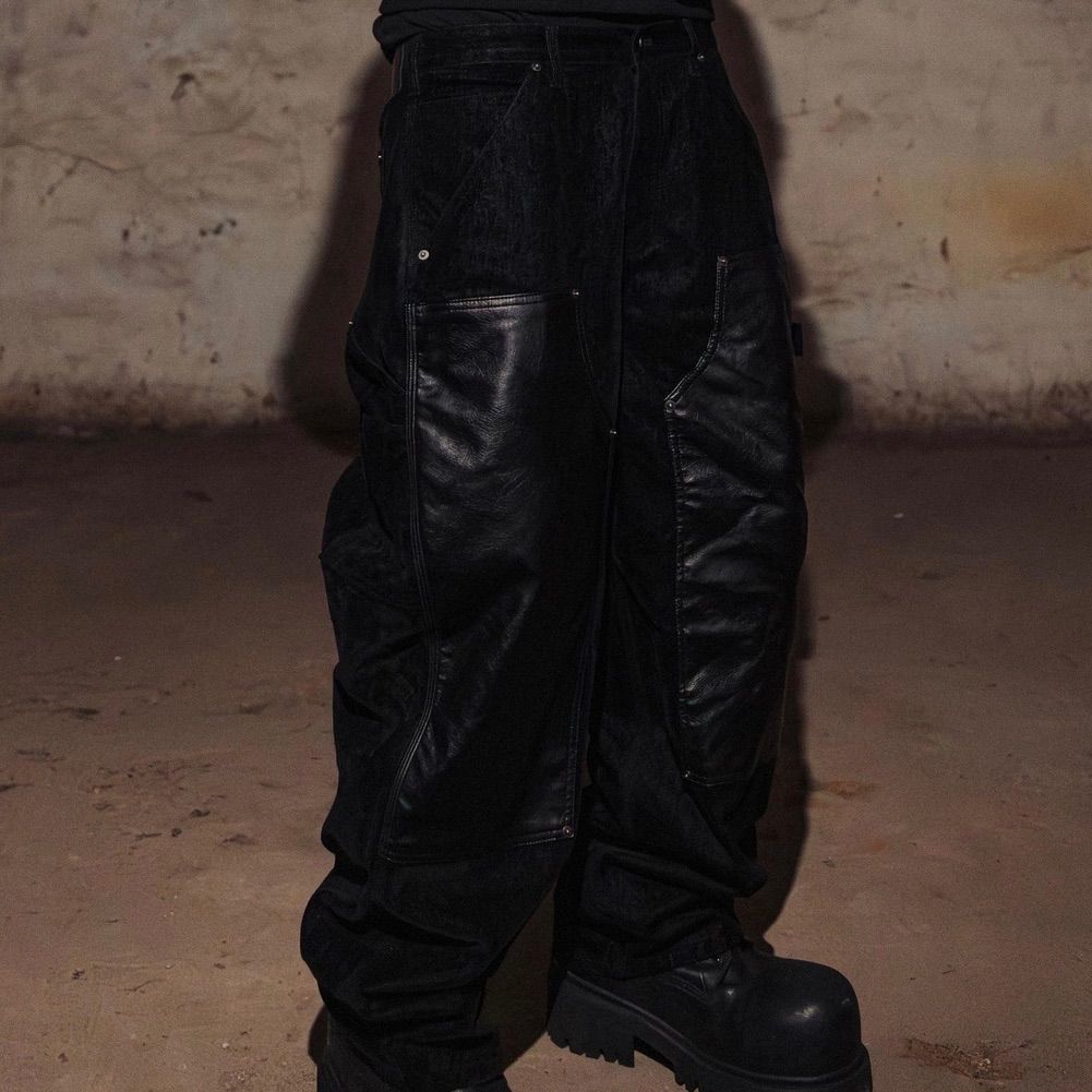パンツ emostanceclub coated carpenter baggy EMOSTANCECLUB VELVET LEATHER PANEL BAGGY CARPENTER JEANS - メルカリ