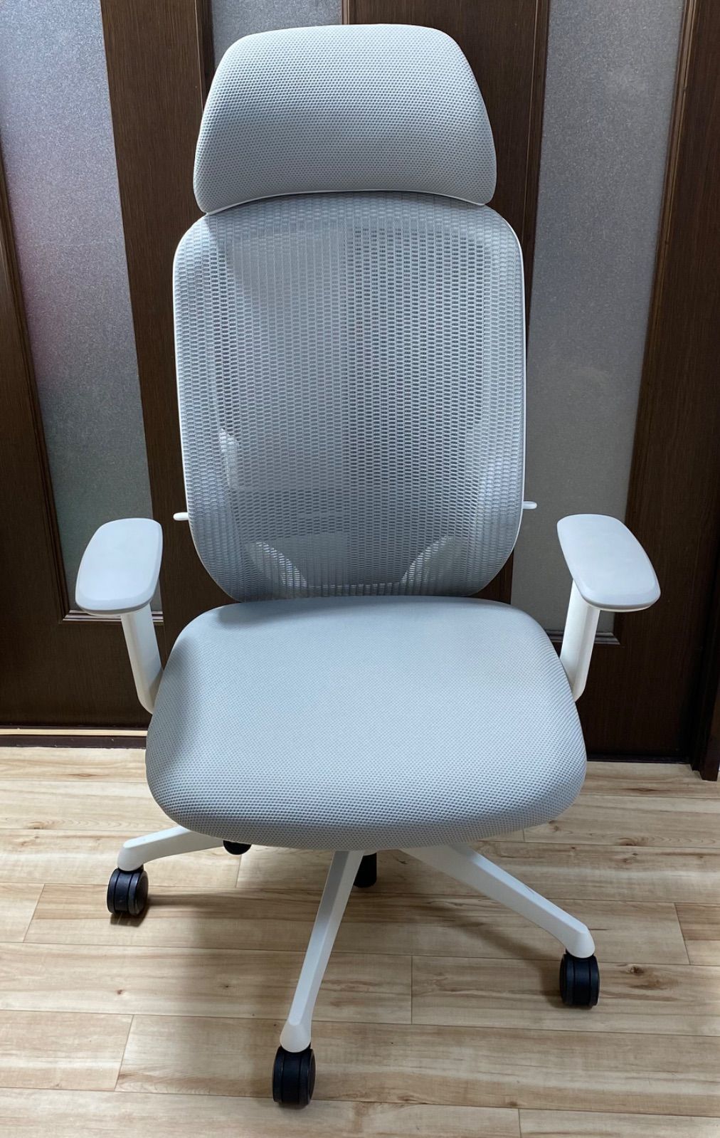 引取り 大阪府 オカムラシルフィー ライトグレー C68AZZ FMR3 オフィスチェア 椅子 OKAMURA H