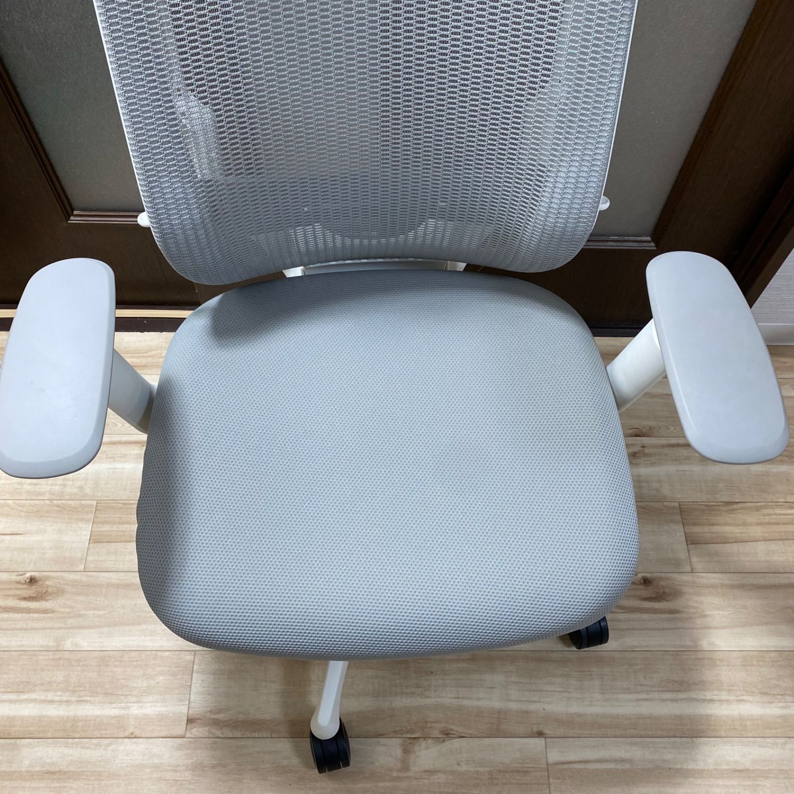 オカムラシルフィー