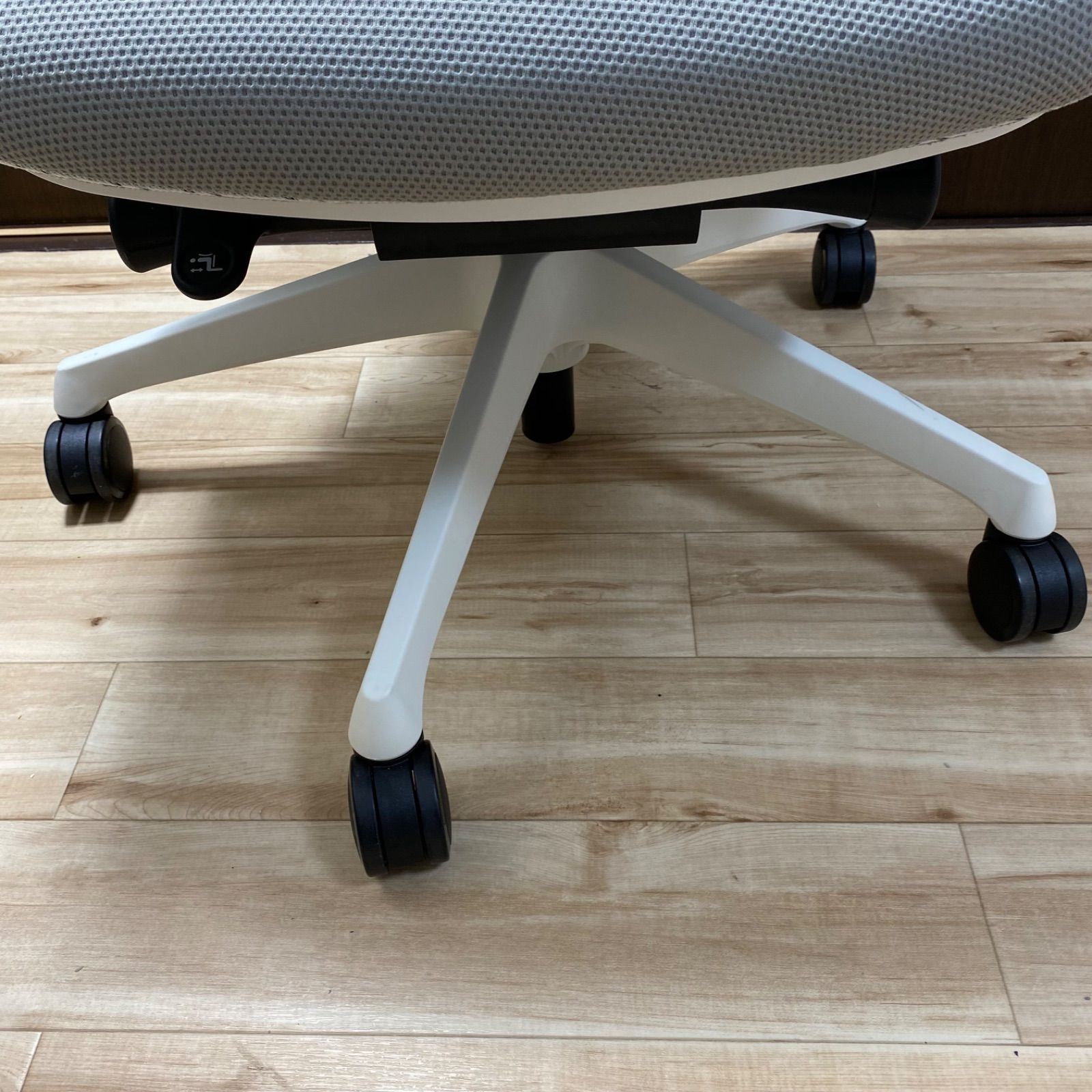 オフィスチェア