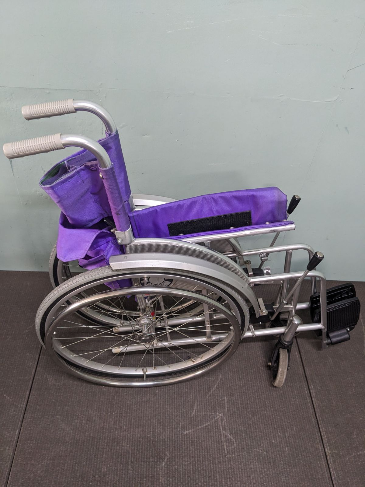 ◎ マツイ商会 Custom Made 折り畳み式 軽量 車椅子 自走式 自走用車椅子 車椅子 看護 介護用品