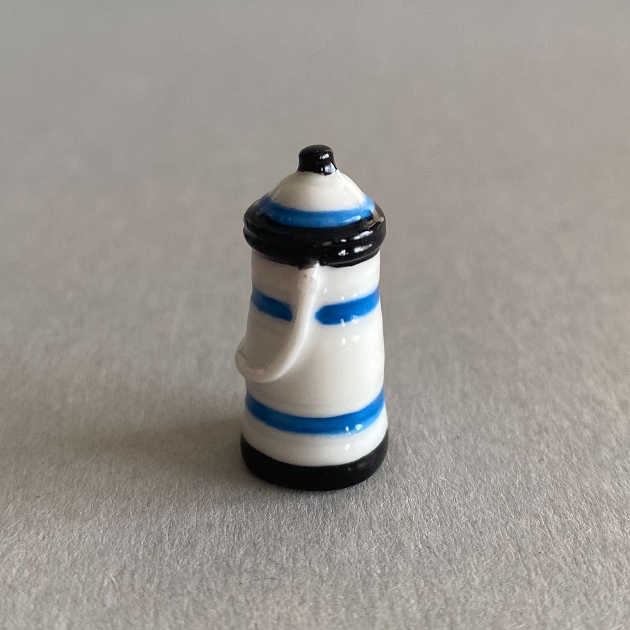 琺瑯のミルクポットのフェーブ／ホーロー／フランス雑貨／陶器