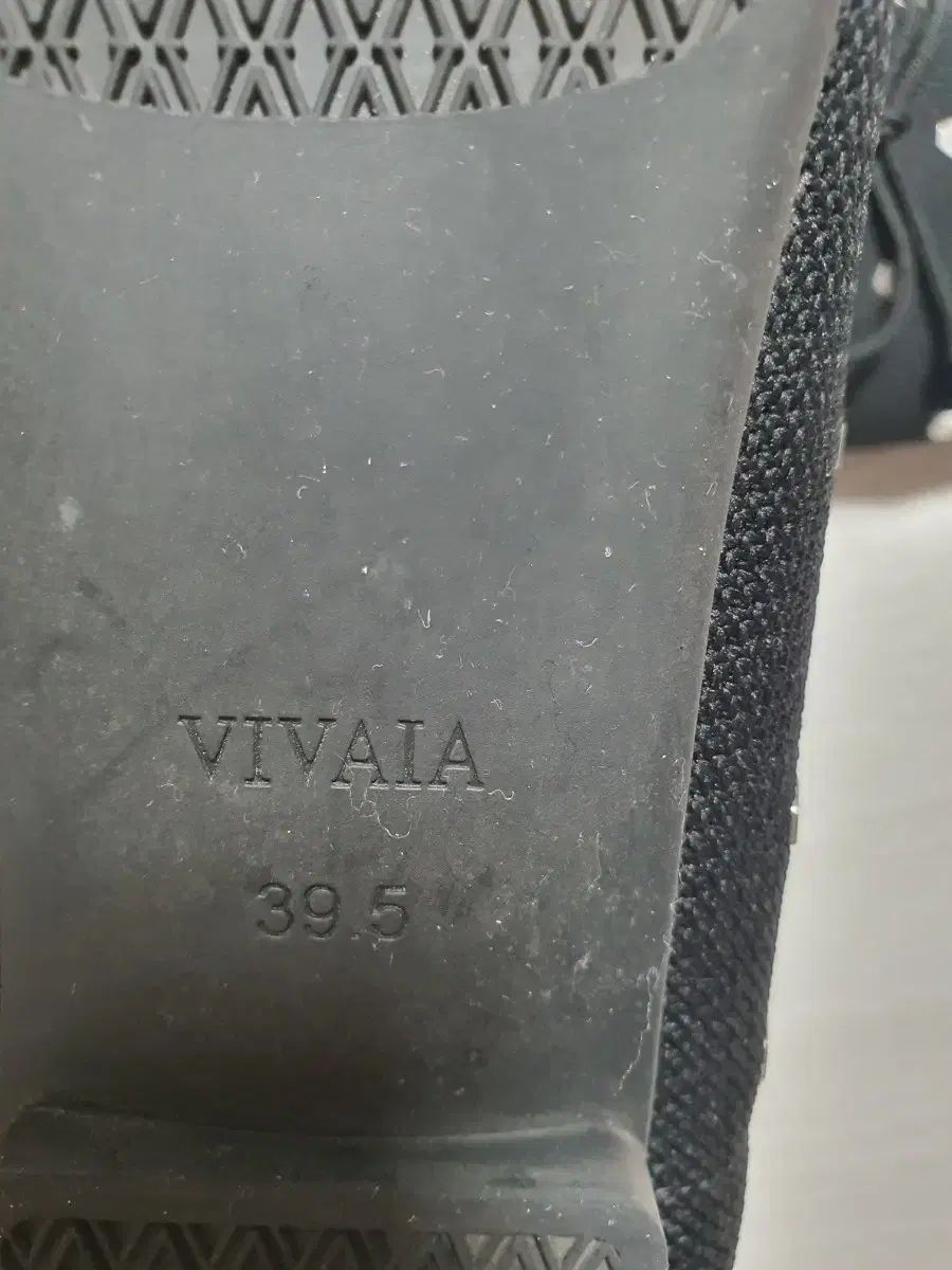 VIVAIA ビバアイア