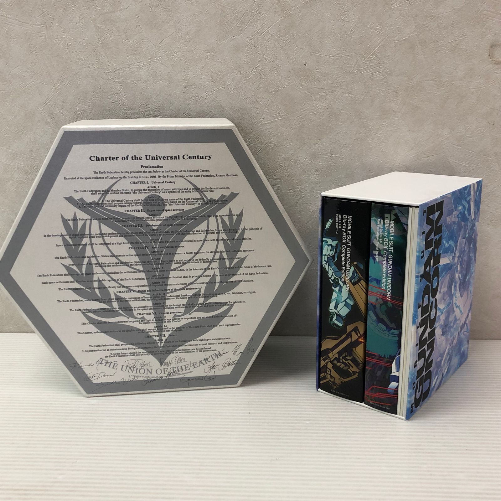 Blu ray BD 機動戦士ガンダムUC BOX Complete Edition RG ユニコーンガンダム 品 smadv 092625